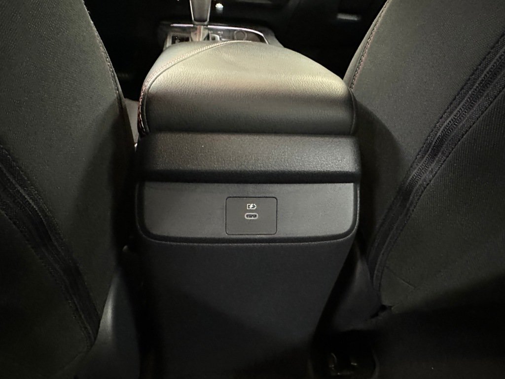 Used 2026 Nissan Sentra SR w/ Floor Mat Package FWD image 19