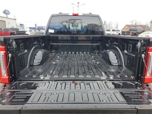 New 2026 Ford F350 Platinum w/ FX4 Off-Road Package image 9