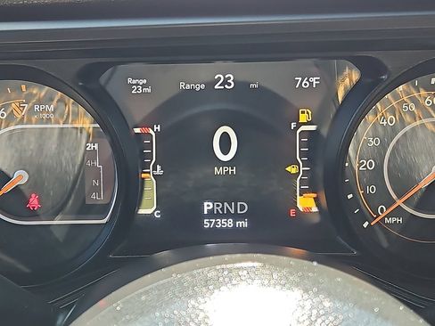 Used 2024 Jeep Gladiator Sport AWD/4WD image 22