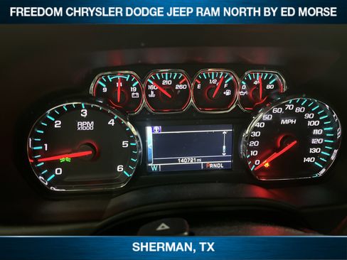 Used 2019 Chevrolet Suburban LT image 13