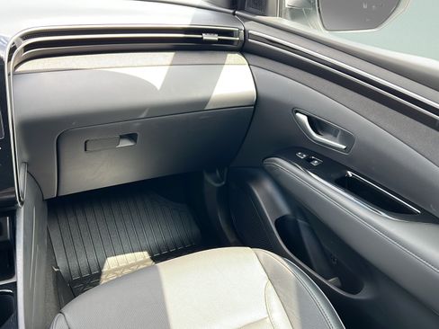 Certified 2023 Hyundai Santa Cruz Limited AWD/4WD image 13
