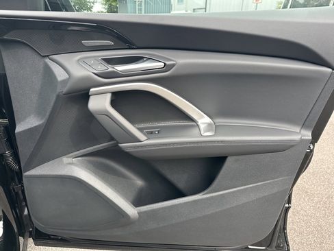 New 2025 Audi Q5 Premium Plus image 36