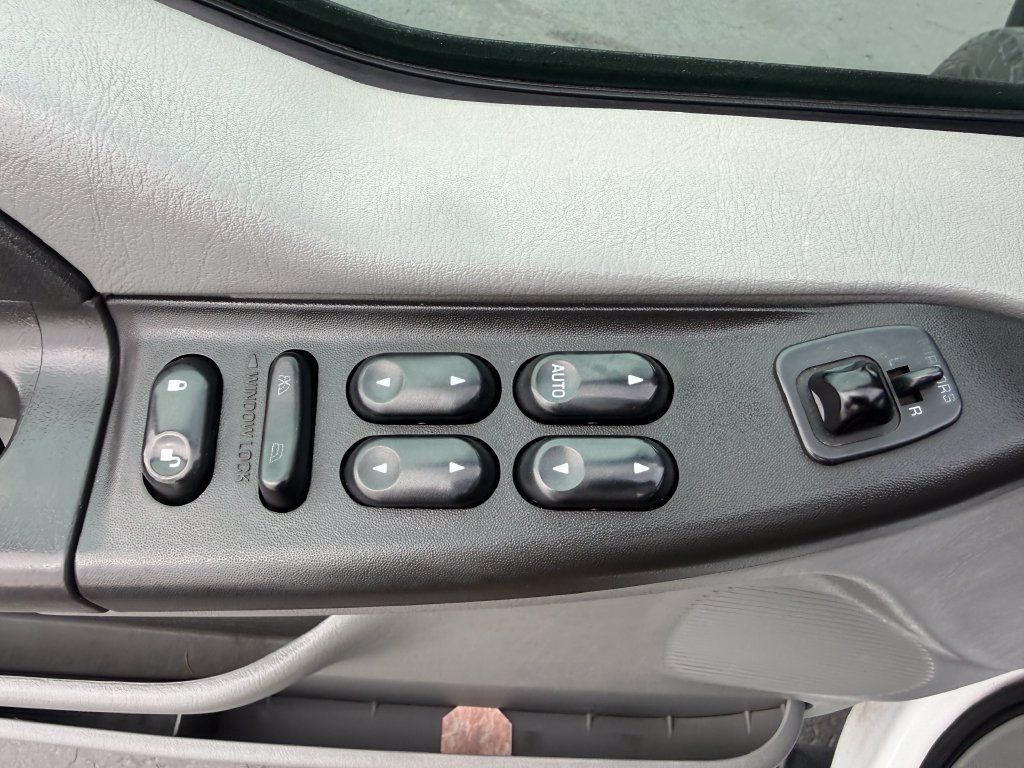 Used 2005 Ford F250 XLT AWD/4WD image 62