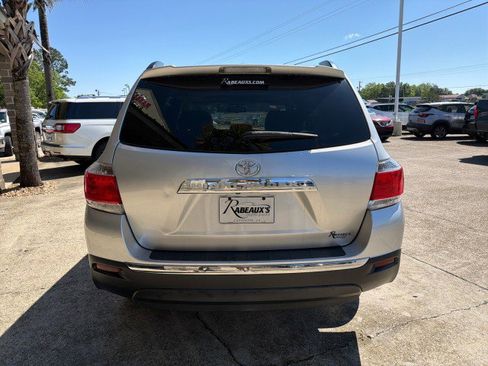 Used 2013 Toyota Highlander Limited FWD image 6