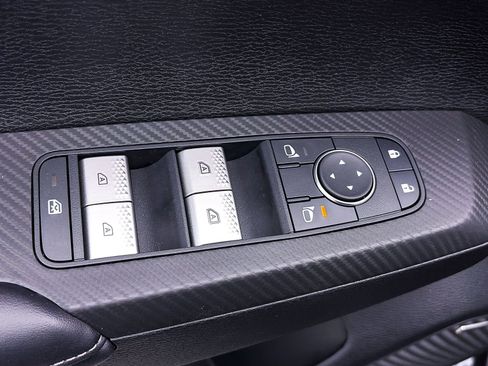 New 2026 Mitsubishi Outlander LE FWD image 12