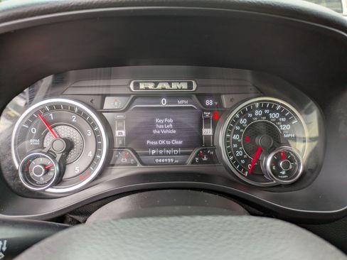 Used 2021 RAM 1500 Big Horn AWD/4WD image 19