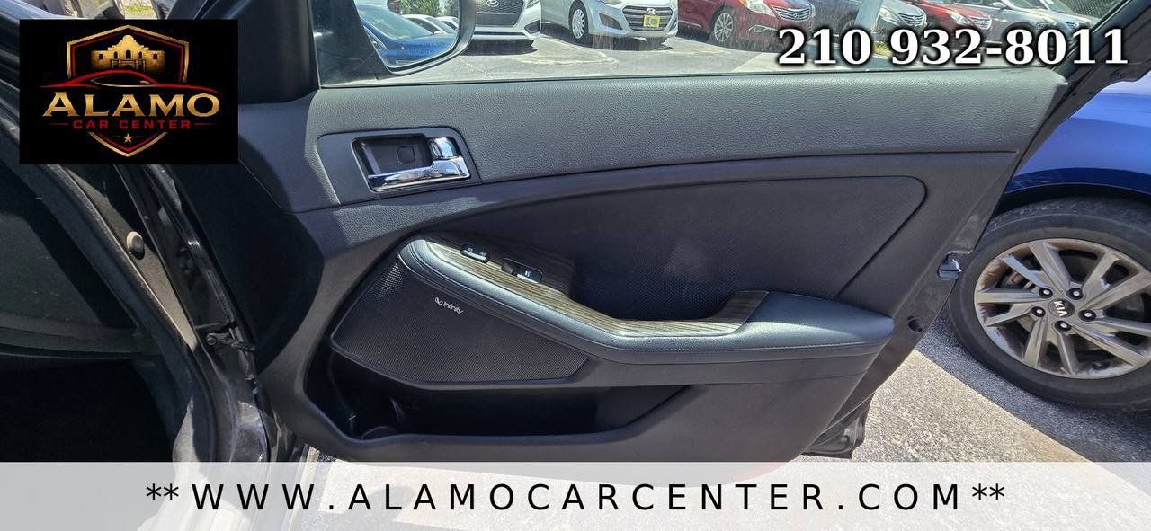 Used 2013 Kia Optima SX w/ Limited Pkg FWD image 18
