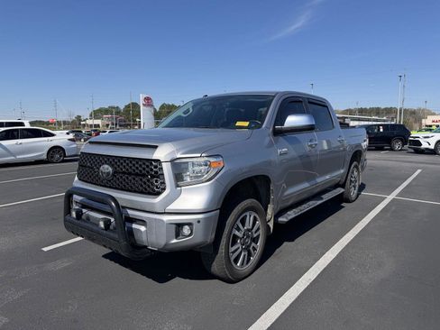 Used 2019 Toyota Tundra Platinum image 3