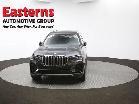 Used 2022 BMW X7 xDrive40i w/ Premium Package image 53