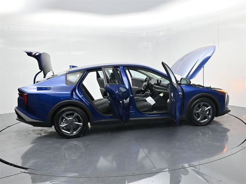 New 2025 Kia K4 LXS image 51