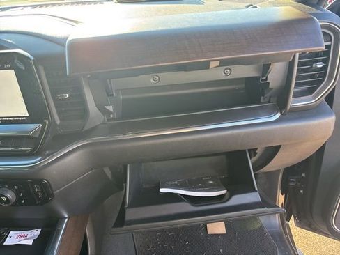 Used 2024 Chevrolet Silverado 3500 High Country w/ High Country Premium Package image 36