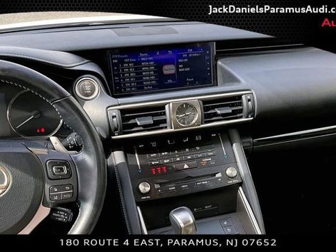 Used 2018 Lexus IS 300 300 w/ Premium Package image 6