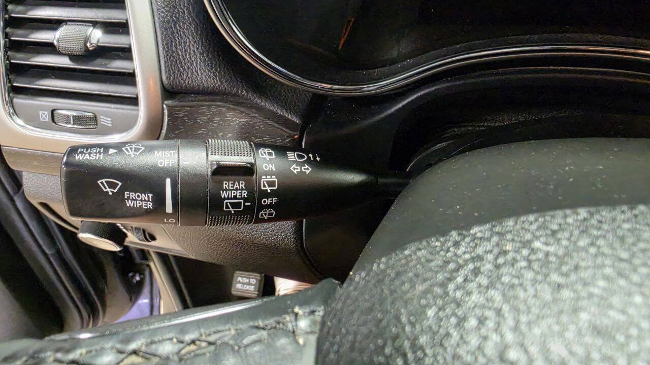 Used 2018 Jeep Grand Cherokee Altitude AWD/4WD image 25
