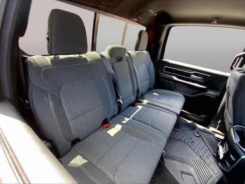 Used 2023 RAM 1500 Big Horn AWD/4WD image 19