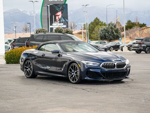 Used 2022 BMW M850i xDrive Convertible w/ Driving Assistance Package image 5