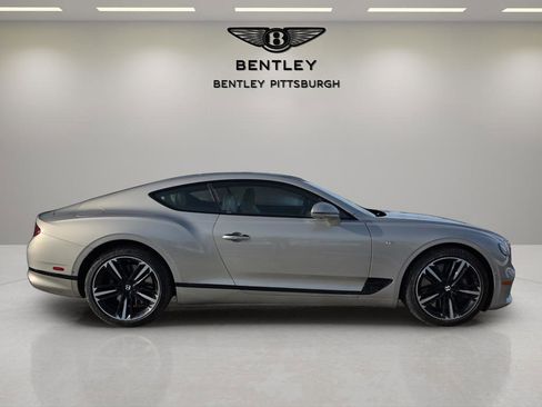 Used 2022 Bentley Continental GT image 5