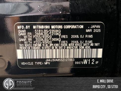 Used 2025 Mitsubishi Outlander SE FWD image 30