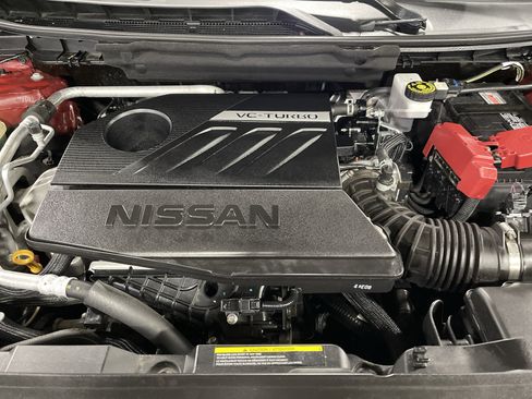 Used 2024 Nissan Rogue SV image 15