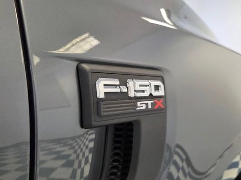 Used 2022 Ford F150 XL w/ STX Appearance Package AWD/4WD image 11