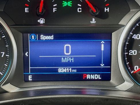 Used 2022 Chevrolet Equinox LT w/ Driver Convenience Package image 28