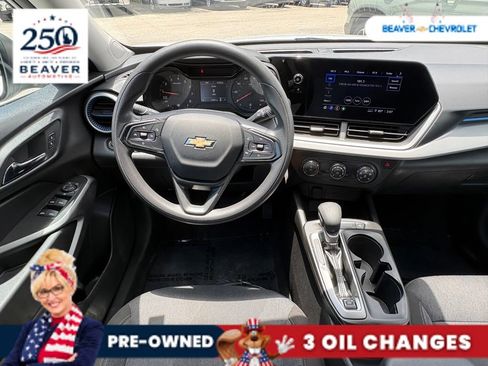 Used 2024 Chevrolet Trax LS FWD image 16