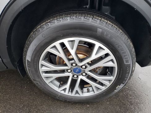 Certified 2022 Ford Escape SEL image 34