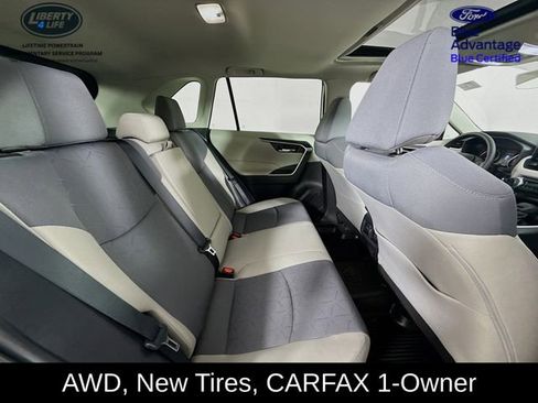 Used 2022 Toyota RAV4 XLE image 25