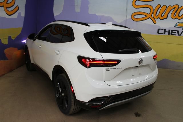 Used 2023 Buick Envision Essence w/ Sport Touring Package AWD/4WD image 6