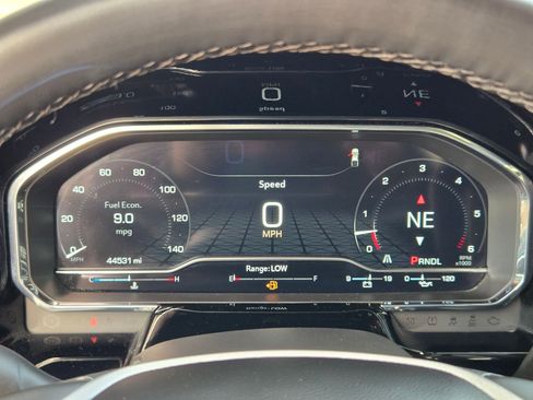 Certified 2024 GMC Sierra 1500 SLT image 23