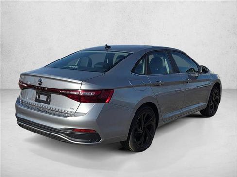 New 2026 Volkswagen Jetta SE FWD image 2