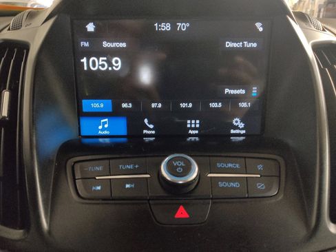 Used 2019 Ford Escape SEL FWD image 25