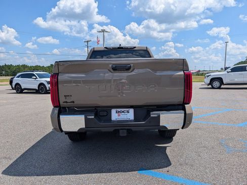 New 2026 Toyota Tundra SR5 AWD/4WD image 4