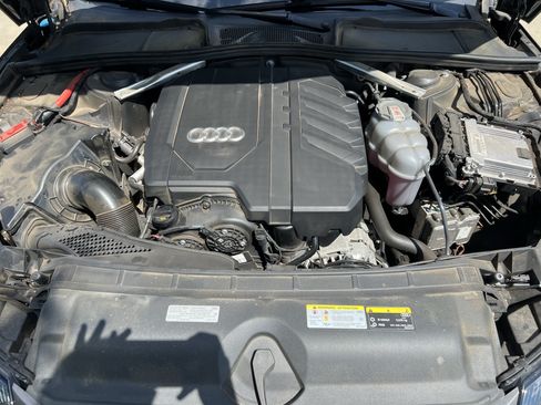 Used 2022 Audi A4 2.0T Premium w/ Convenience Package AWD/4WD image 36