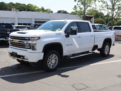 Used 2020 Chevrolet Silverado 3500 High Country w/ Z71 Off-Road Package AWD/4WD image 5