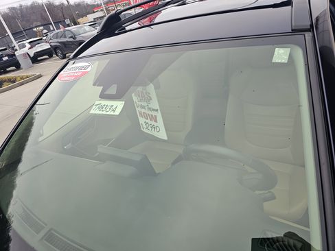 Certified 2022 Toyota RAV4 XLE Premium image 28