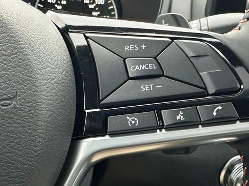 New 2025 Nissan Altima 2.5 SR image 13