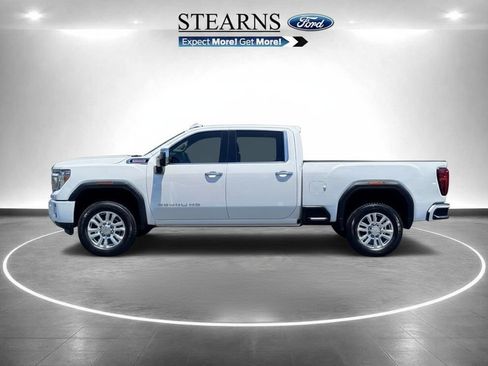 Used 2020 GMC Sierra 2500 Denali w/ Denali Ultimate Package AWD/4WD image 3