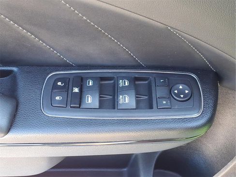 Used 2023 Dodge Charger Scat Pack w/ Daytona Edition Group image 23