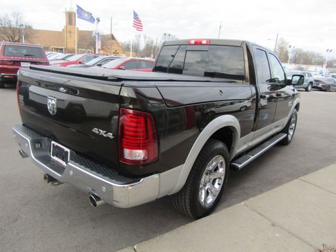 Used 2014 RAM 1500 Laramie w/ Convenience Group image 5