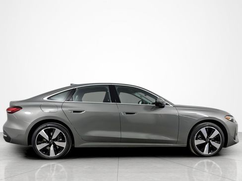 Used 2025 Audi A5 2.0T Premium Plus w/ Premium Plus AWD/4WD image 6