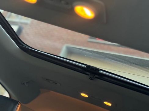 Used 2017 Buick Enclave Leather image 26