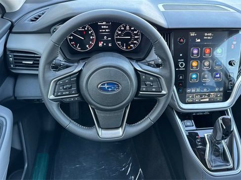 Used 2025 Subaru Outback Premium image 11