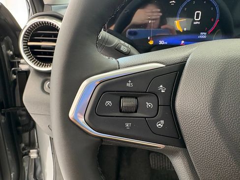 New 2026 Chevrolet Trax ACTIV w/ Sunroof Package FWD image 4