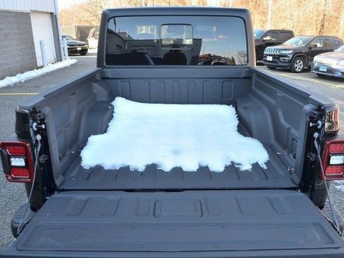 New 2026 Jeep Gladiator Rubicon image 33