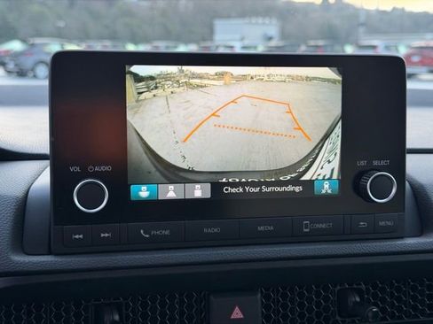 Used 2025 Honda CR-V EX image 18