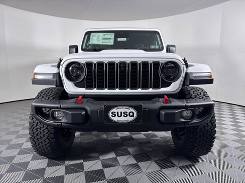 New 2026 Jeep Wrangler Unlimited Rubicon image 2