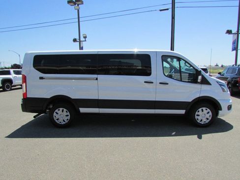 Used 2023 Ford Transit 350 XLT RWD image 6