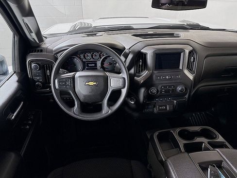 Used 2025 Chevrolet Silverado 2500 W/T image 21