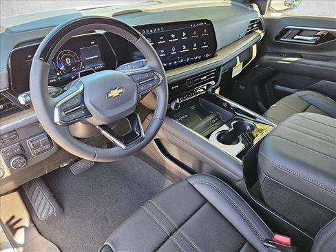 New 2026 Chevrolet Tahoe High Country image 3