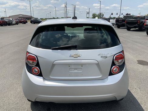 Used 2015 Chevrolet Sonic LT FWD image 9